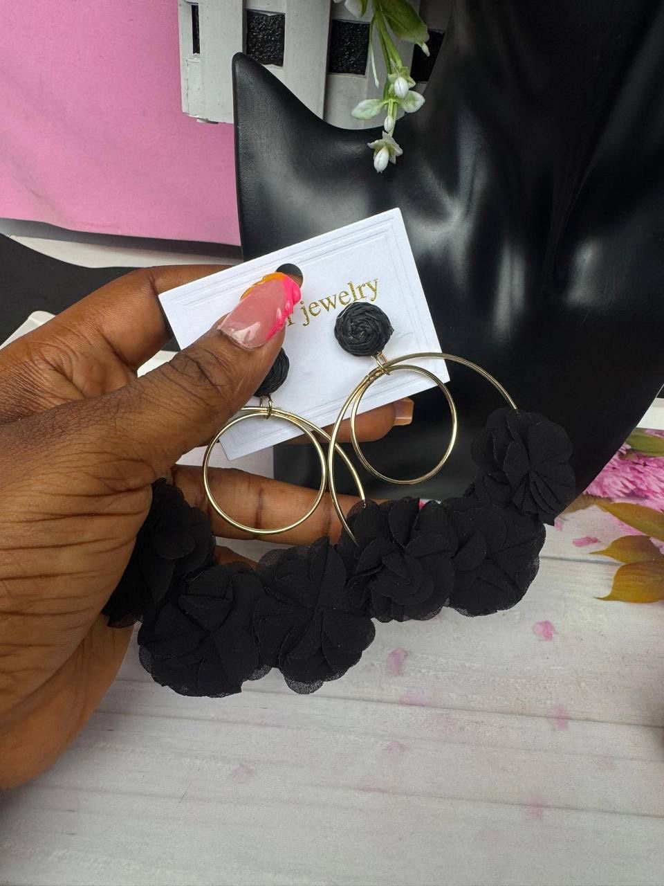 Statement Earrings - Bold & Elegant Design (Red / Black)